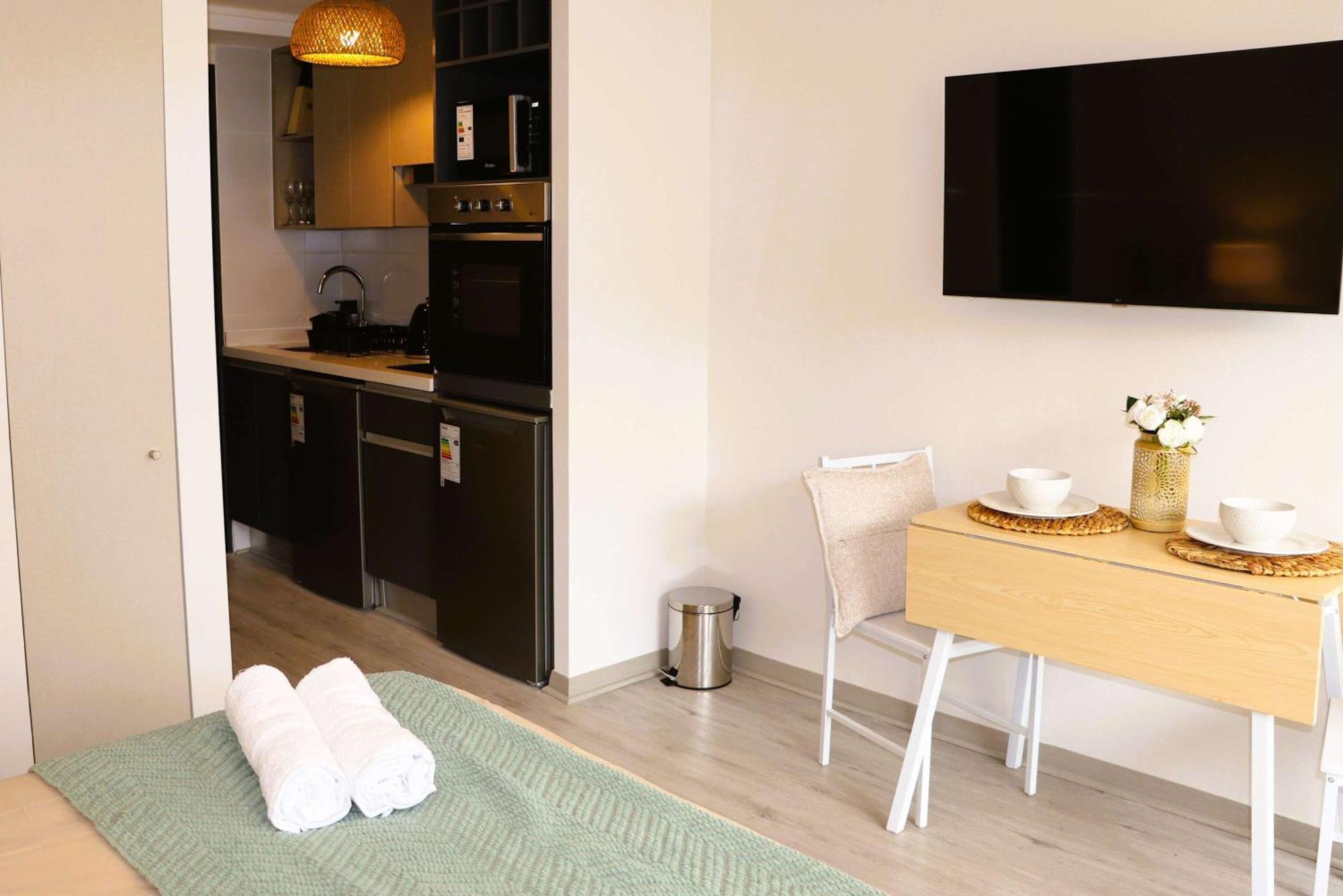 Hom I Moderno Y Amplio 2pax Terraza *
